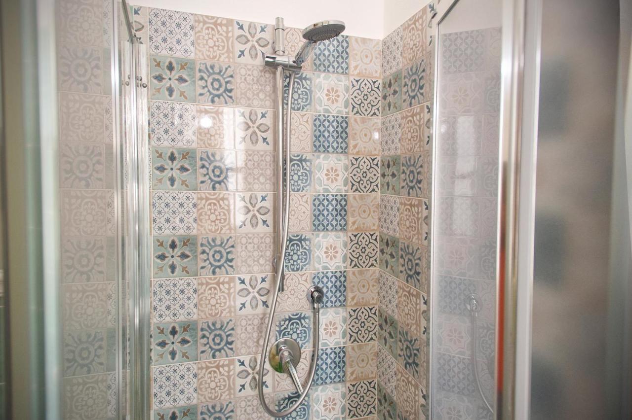 Holiday Room Sa Tebia Oristano Buitenkant foto