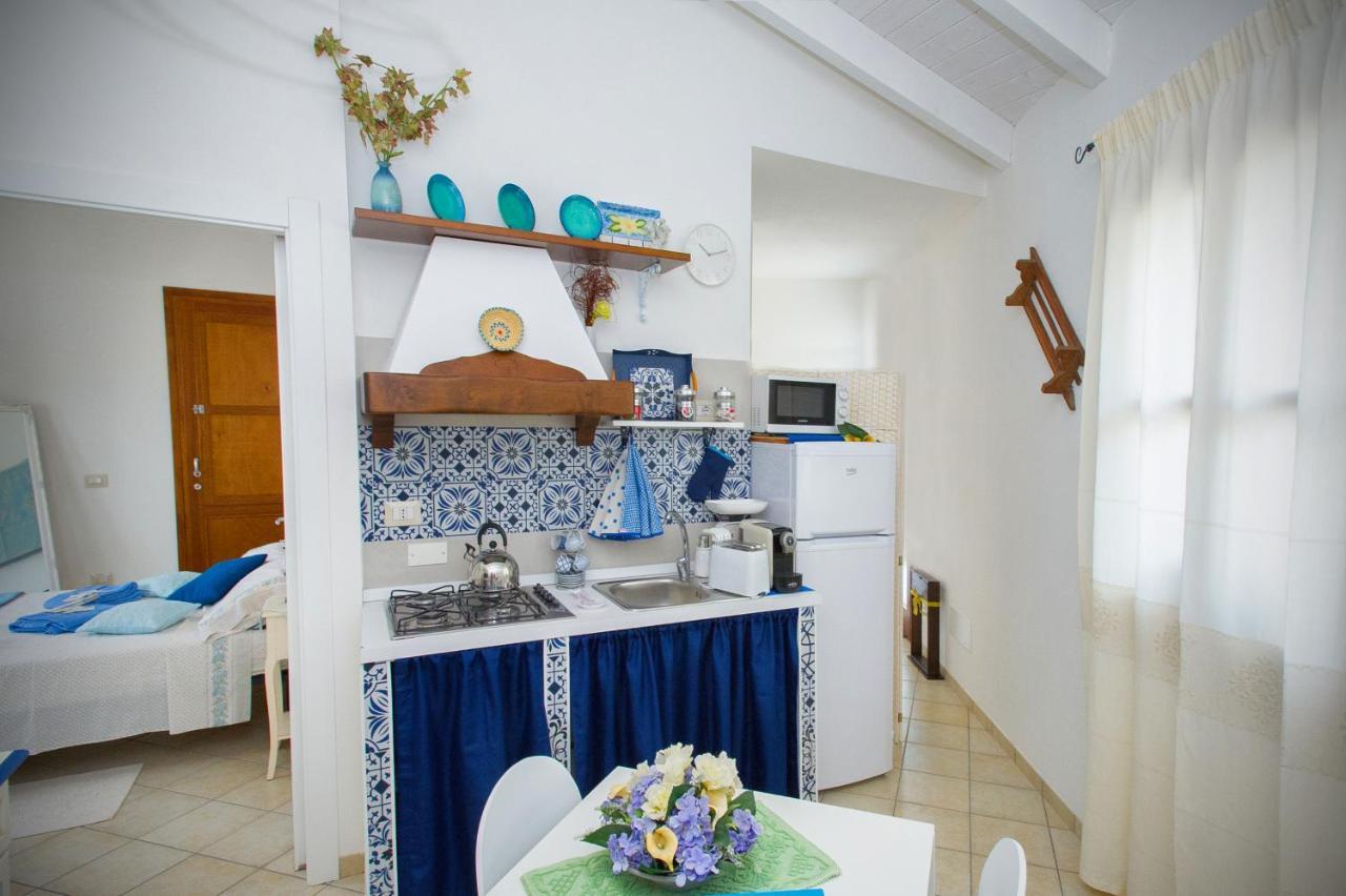 Holiday Room Sa Tebia Oristano Buitenkant foto